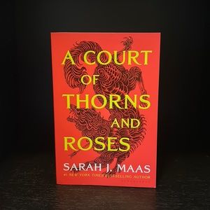 A Court of Thorns and Roses by Sarah J Maas